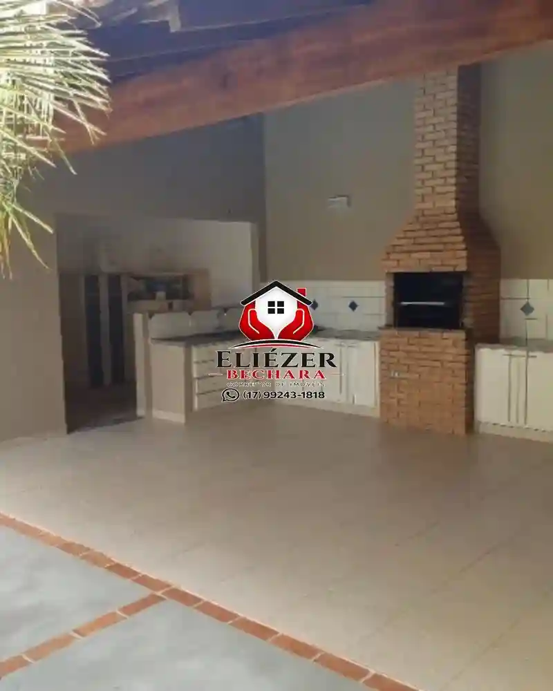 Casa com 3 quartos à venda, 250m² — foto 8 de 9