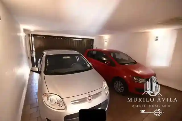Casa com 4 quartos à venda, 360m² — foto 17 de 18