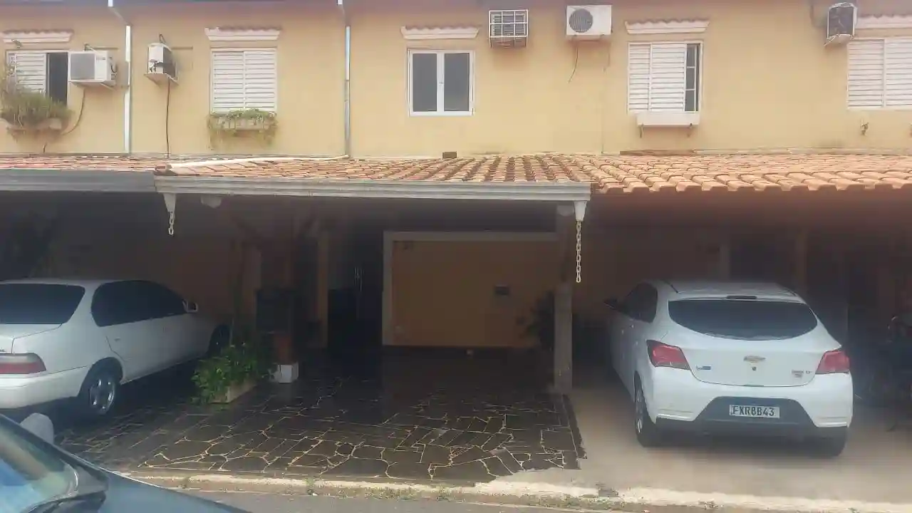 Casa de Condomínio com 3 quartos à venda, 100m² — foto 1 de 17