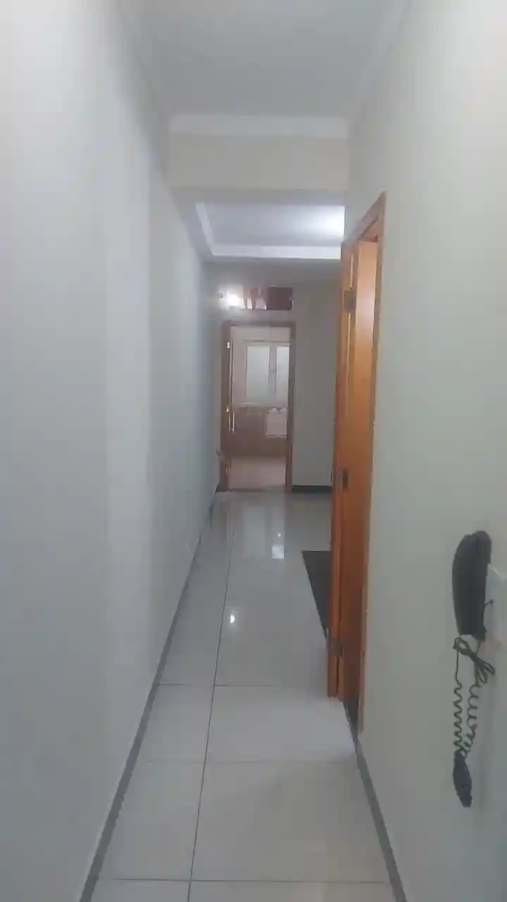 Casa de Condomínio com 3 quartos à venda, 100m² — foto 2 de 17