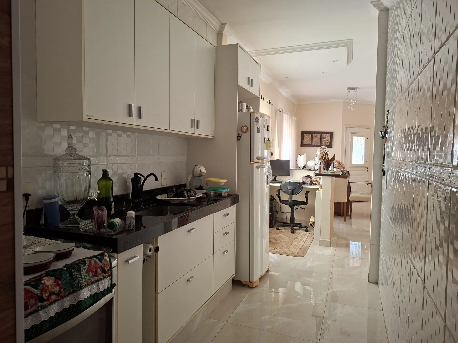 Casa com 3 quartos à venda, 160m² — foto 14 de 42