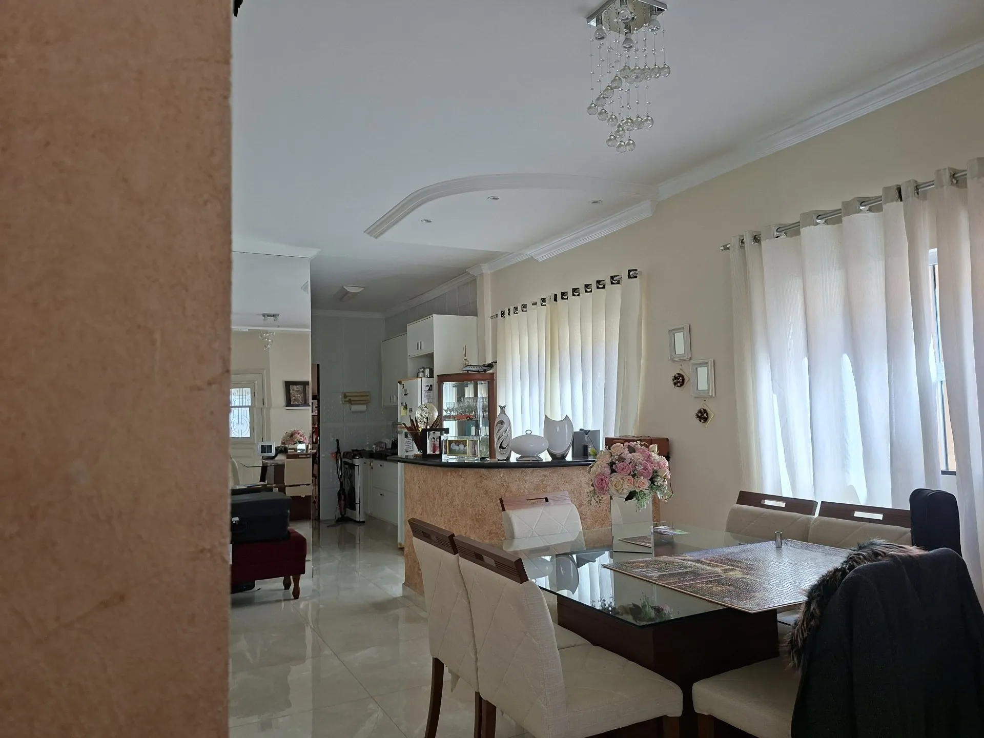 Casa com 3 quartos à venda, 160m² — foto 3 de 42