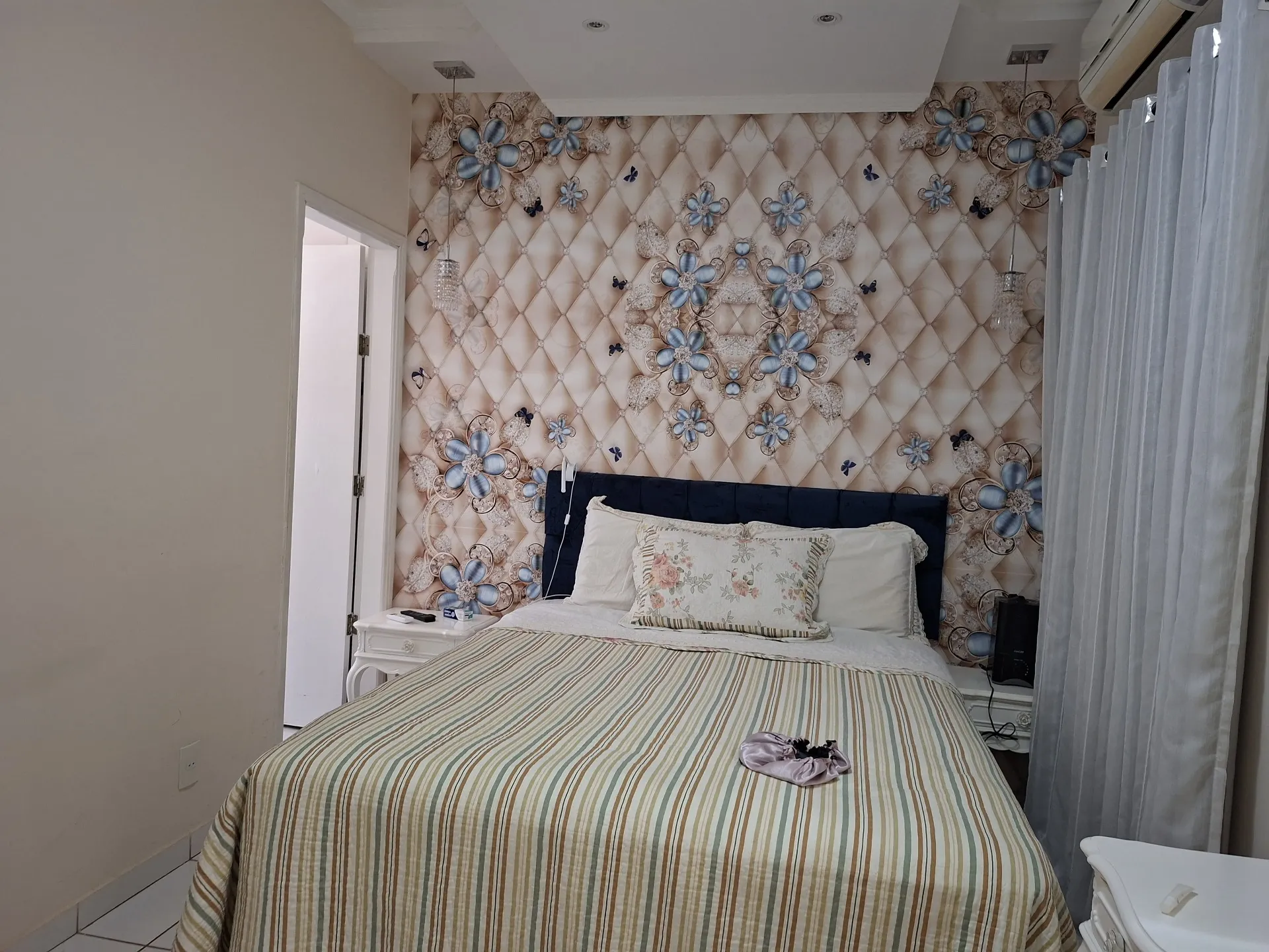 Casa com 3 quartos à venda, 160m² — foto 1 de 42