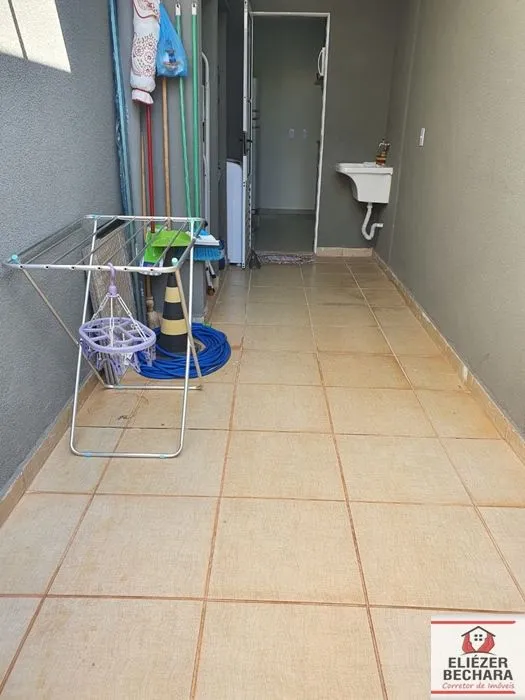 Casa de Condomínio à venda — foto 3 de 5