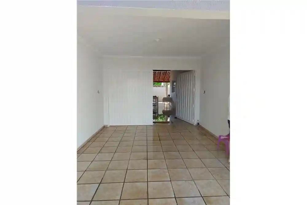Casa com 2 quartos à venda, 360m² — foto 7 de 9