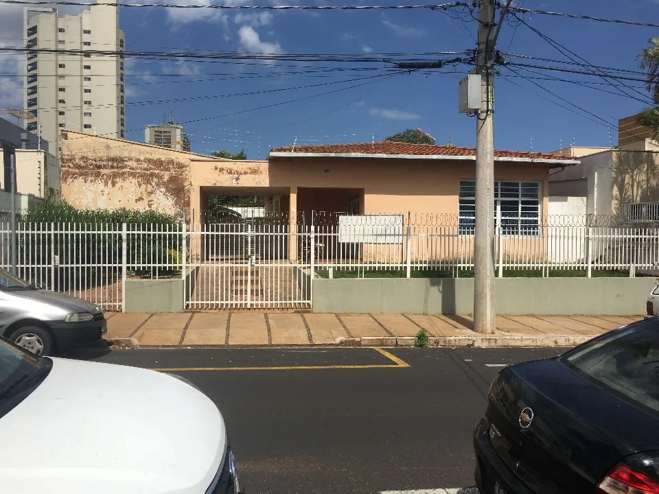 Imóvel Comercial com 3 quartos à venda, 675m² — foto 1 de 2