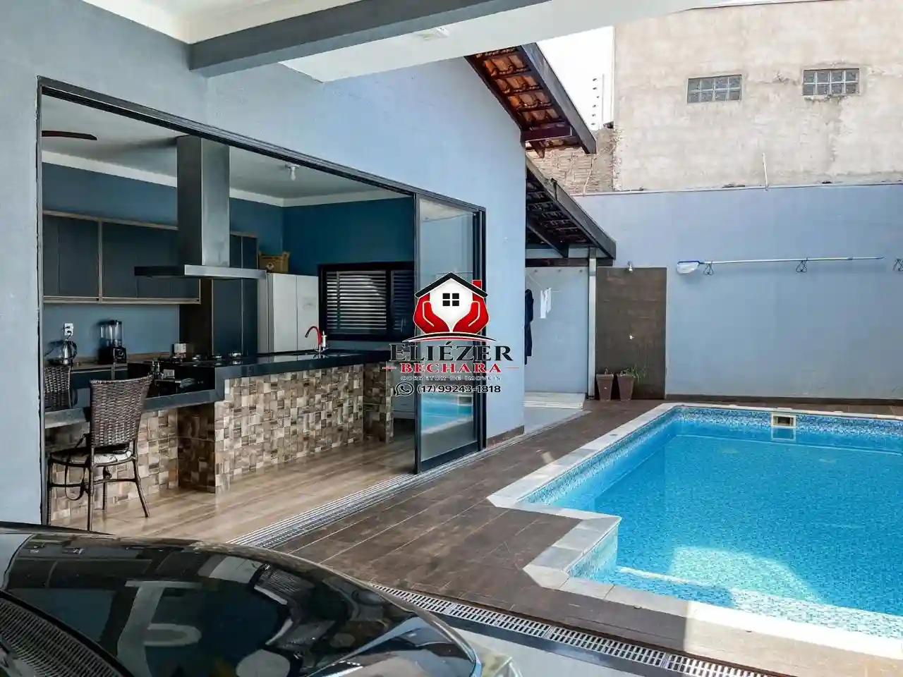 Casa com 3 quartos à venda, 160m² — foto 1 de 25