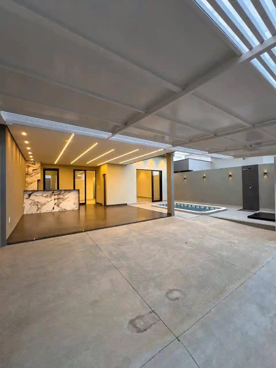 Casa com 3 quartos à venda, 210m² — foto 11 de 28