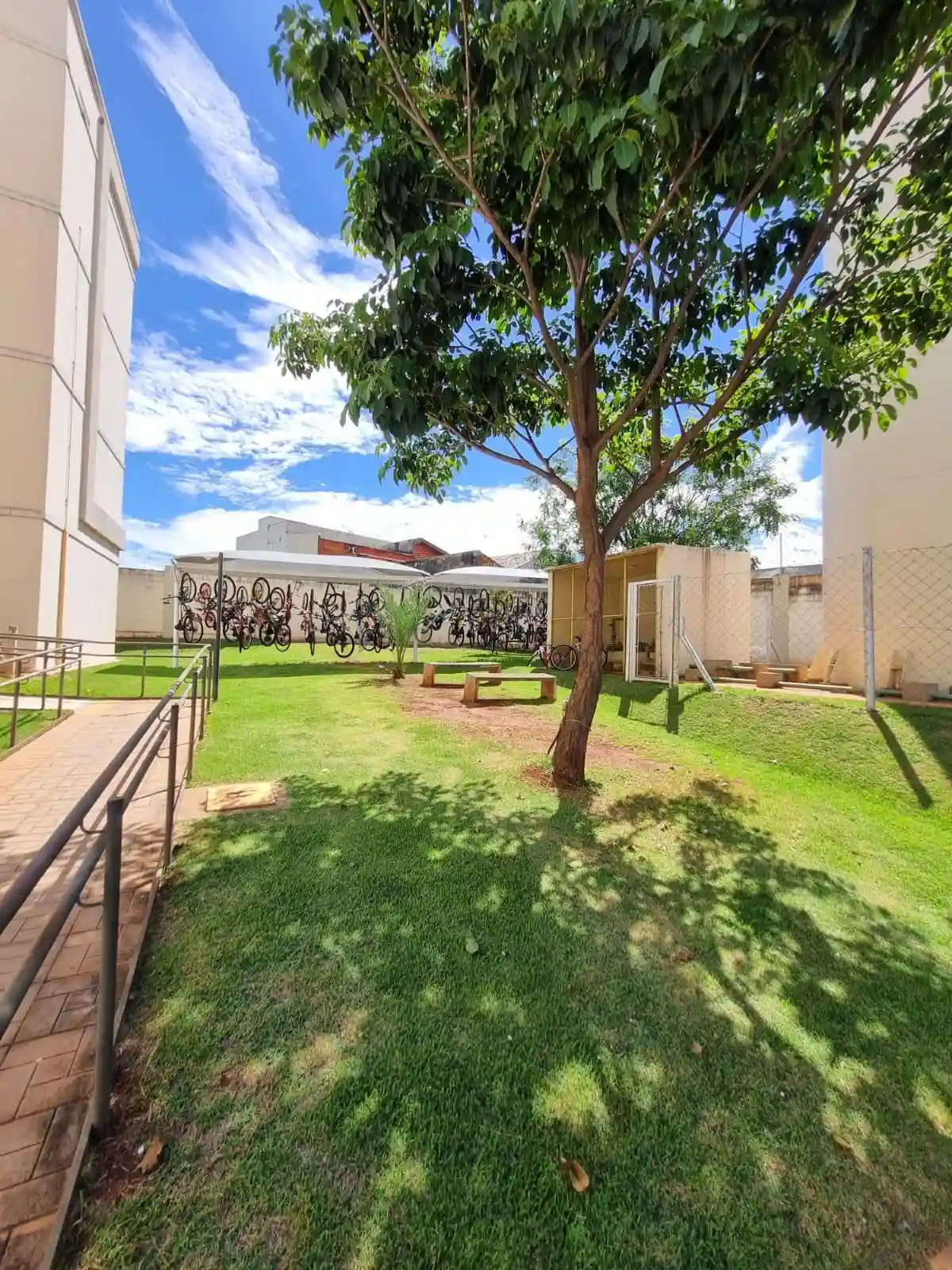 Apartamento com 2 quartos à venda, 60m² — foto 2 de 18