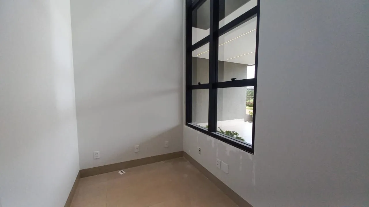 Casa de Condomínio à venda — foto 2 de 7