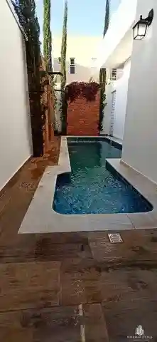 Casa de Condomínio com 4 quartos à venda, 275m² — foto 15 de 18