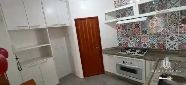 Casa de Condomínio com 4 quartos à venda, 275m² — foto 14 de 18