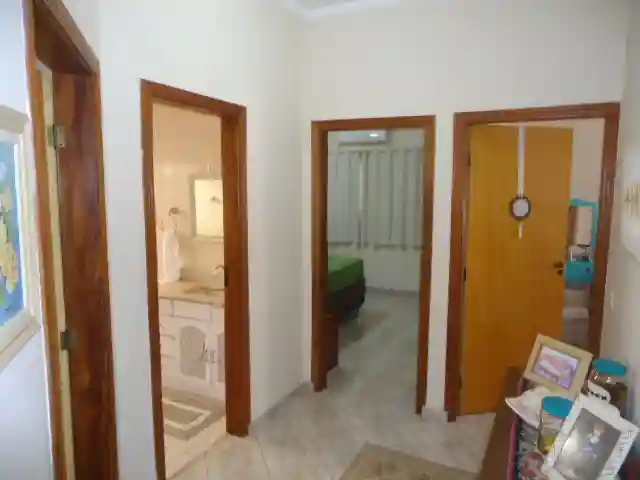Casa à venda — foto 8 de 42