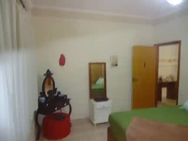 Casa à venda — foto 14 de 42
