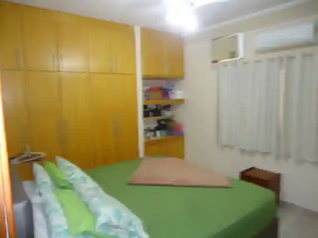 Casa à venda — foto 16 de 42