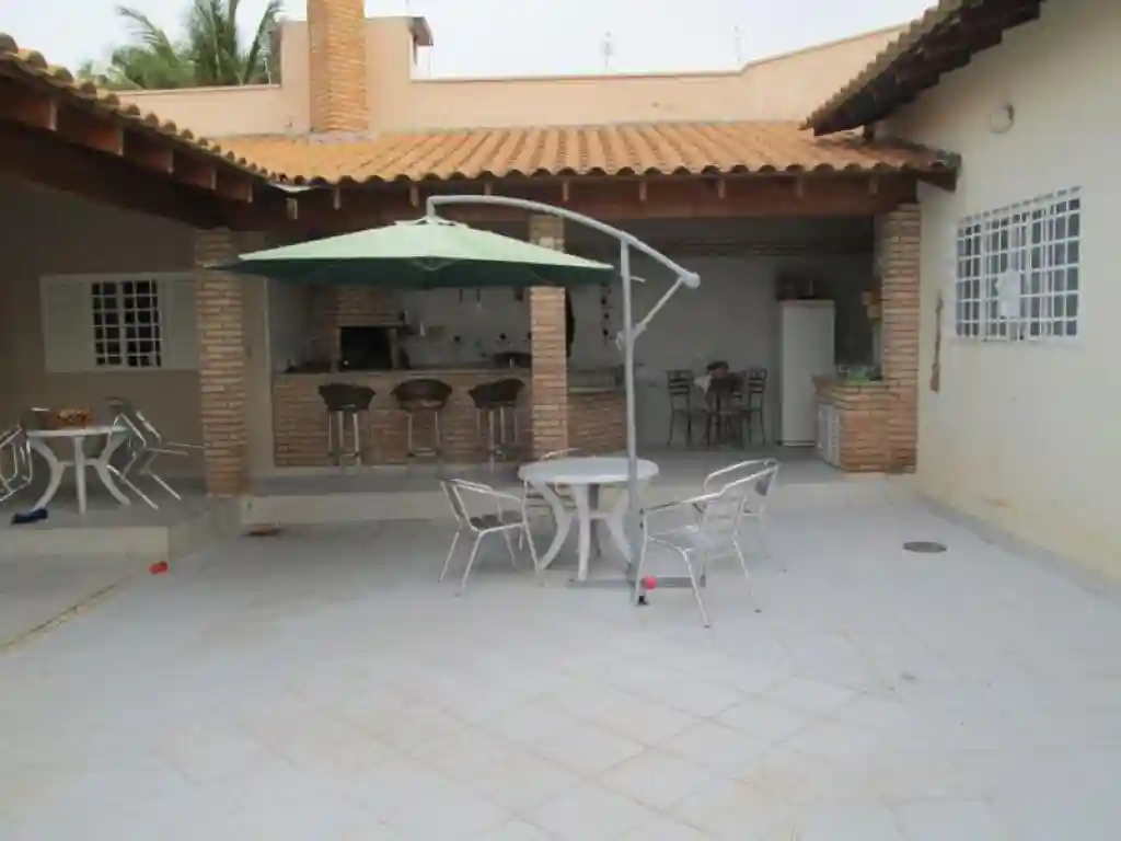 Casa à venda — foto 32 de 42