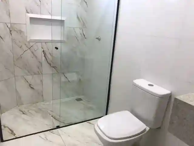 Casa com 3 quartos à venda, 234m² — foto 12 de 36