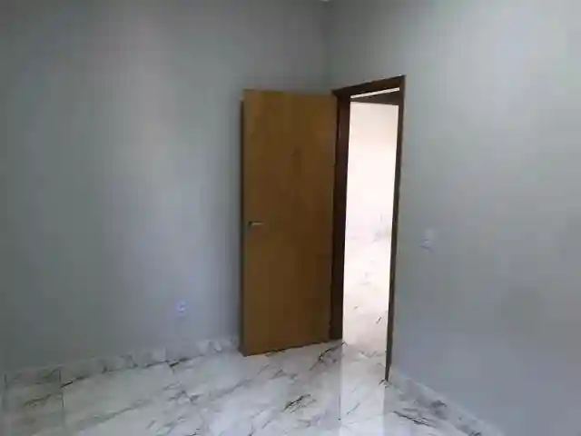Casa com 3 quartos à venda, 234m² — foto 22 de 36