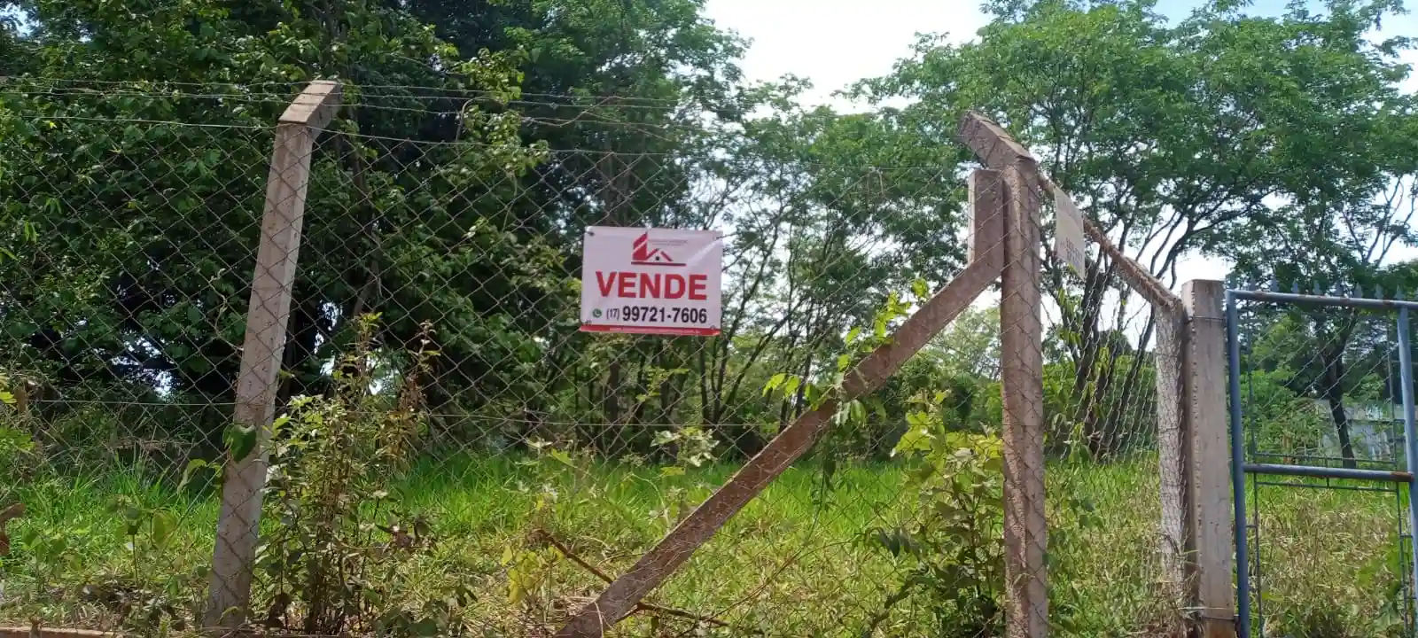Terreno / Lote / Condomínio  à venda, 5700m² — foto 1 de 5