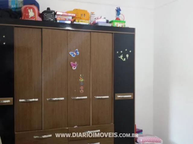 Casa à venda — foto 1 de 4