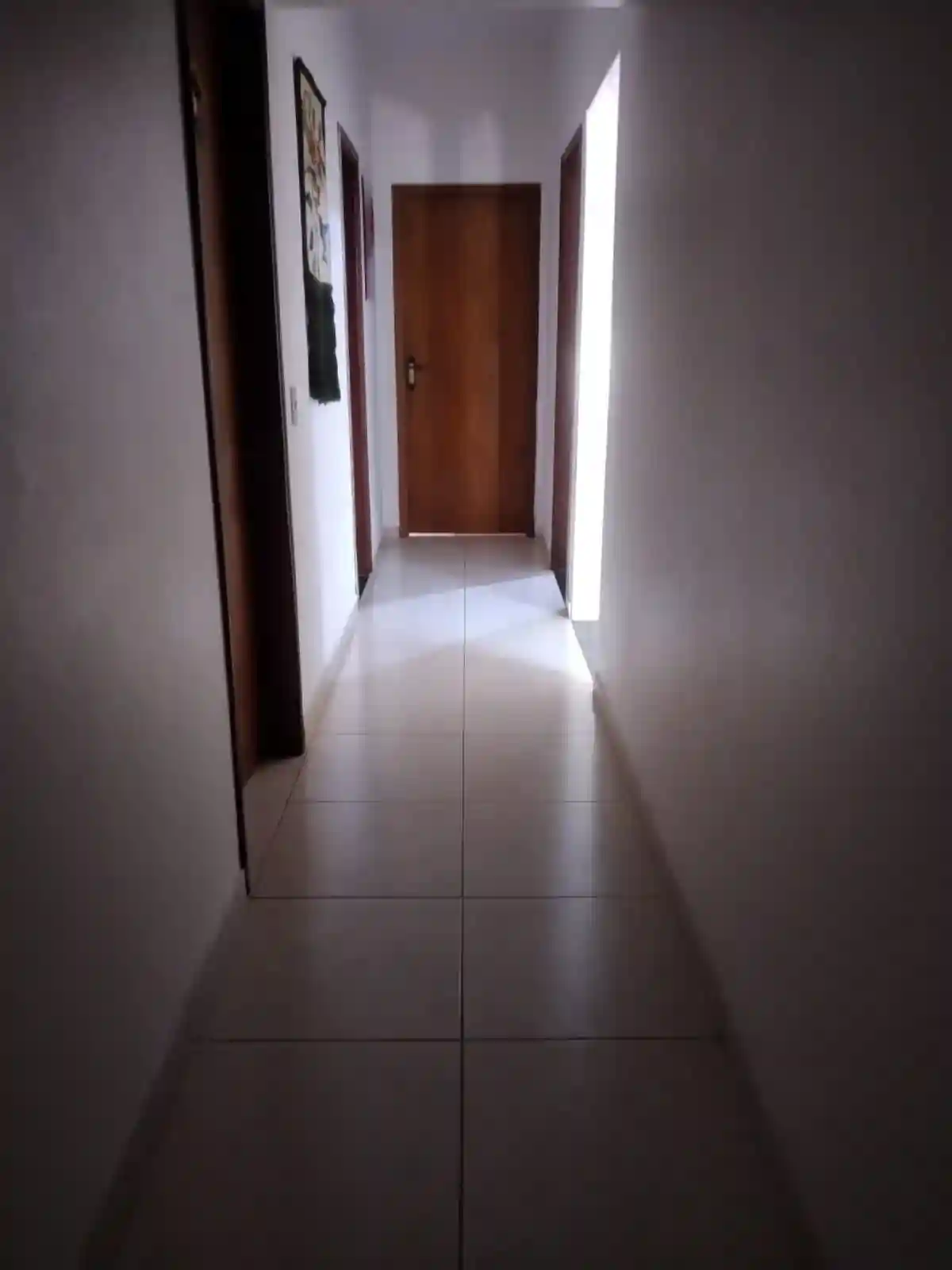 Casa com 3 quartos à venda, 250m² — foto 9 de 11