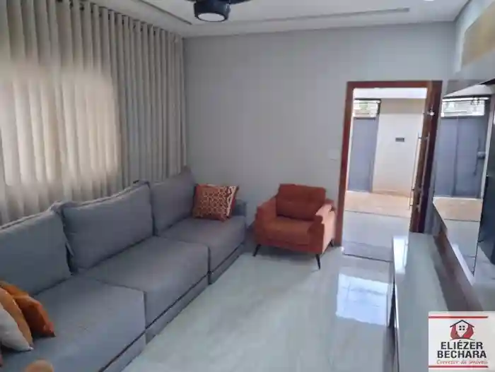 Casa com 3 quartos à venda, 158m² — foto 2 de 59