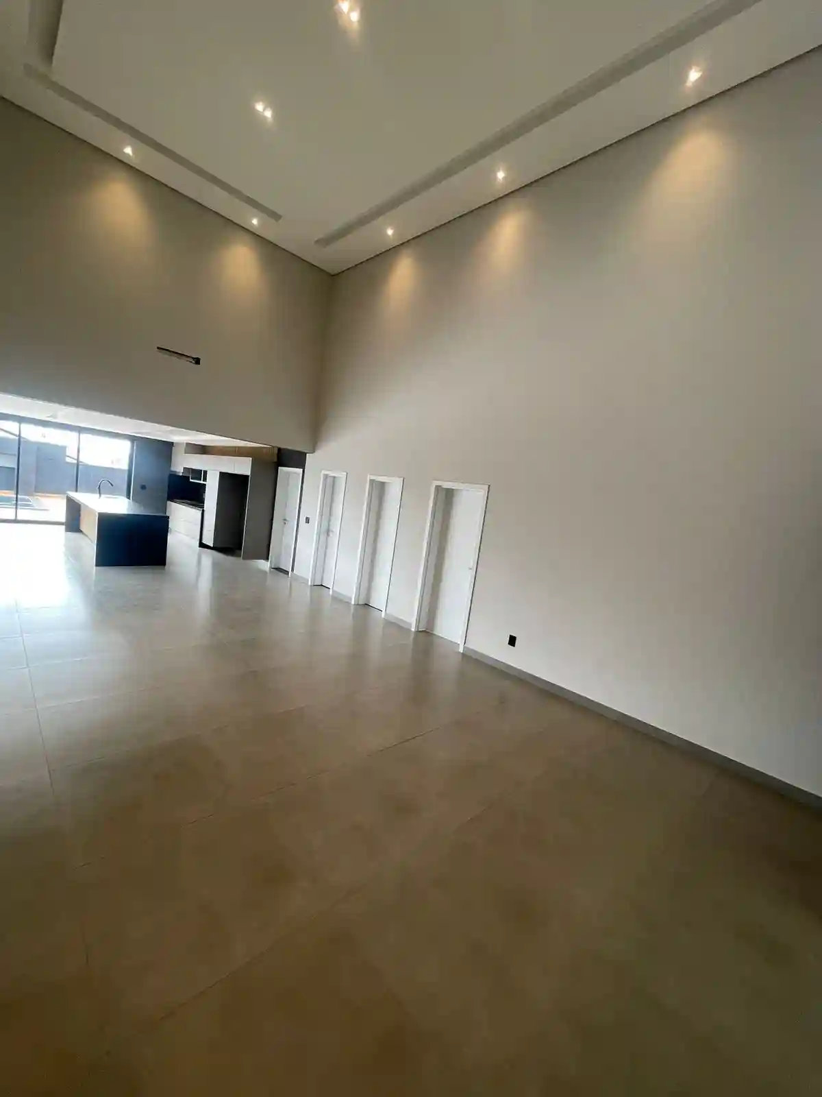 Casa de Condomínio com 3 quartos à venda, 290m² — foto 5 de 10