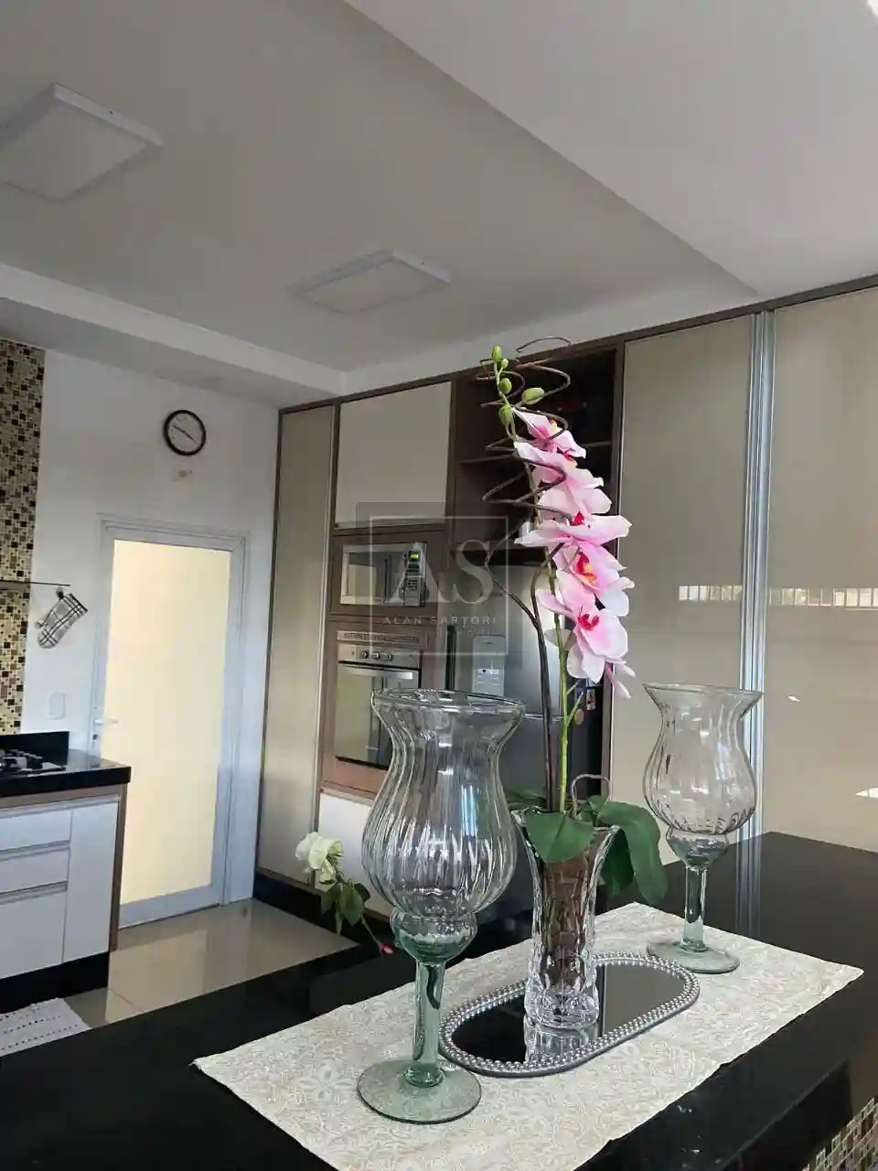 Casa de Condomínio com 3 quartos à venda, 329m² — foto 16 de 27
