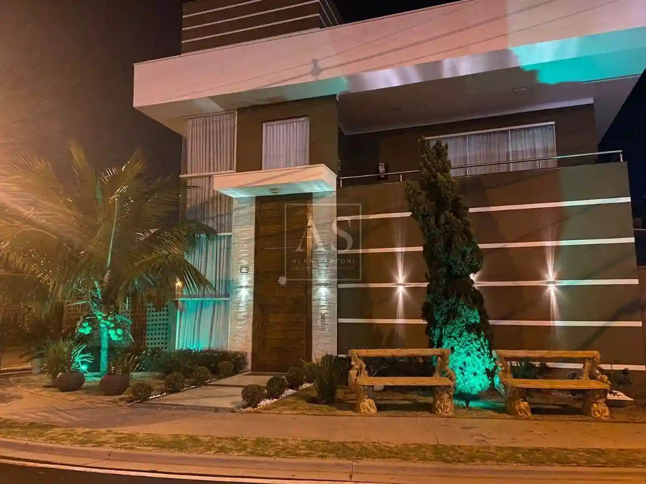 Casa de Condomínio com 3 quartos à venda, 329m² — foto 3 de 27