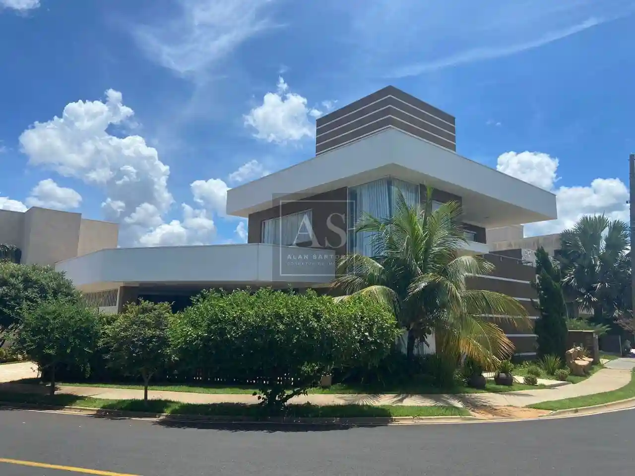 Casa de Condomínio com 3 quartos à venda, 329m² — foto 4 de 27