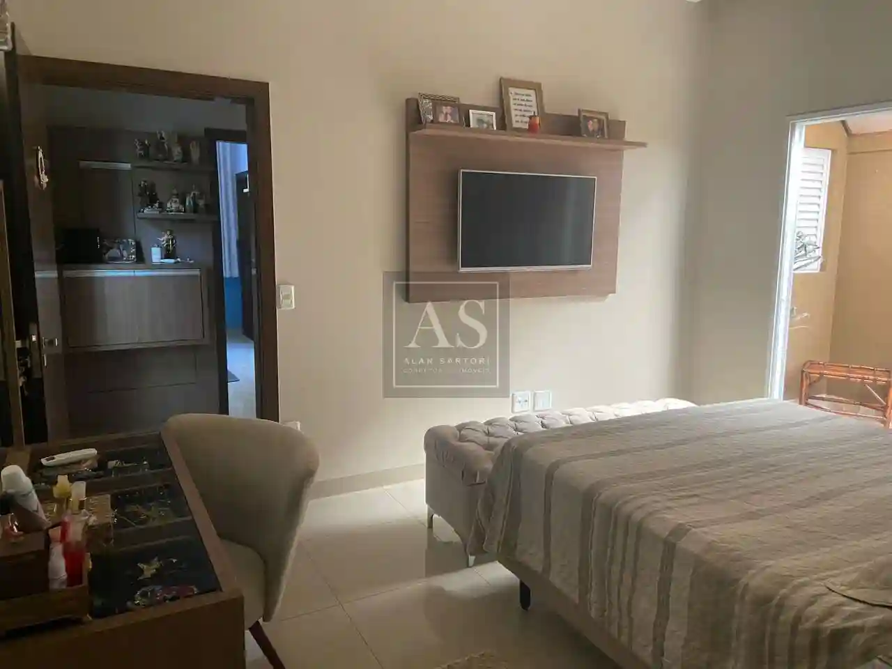 Casa de Condomínio com 3 quartos à venda, 329m² — foto 25 de 27