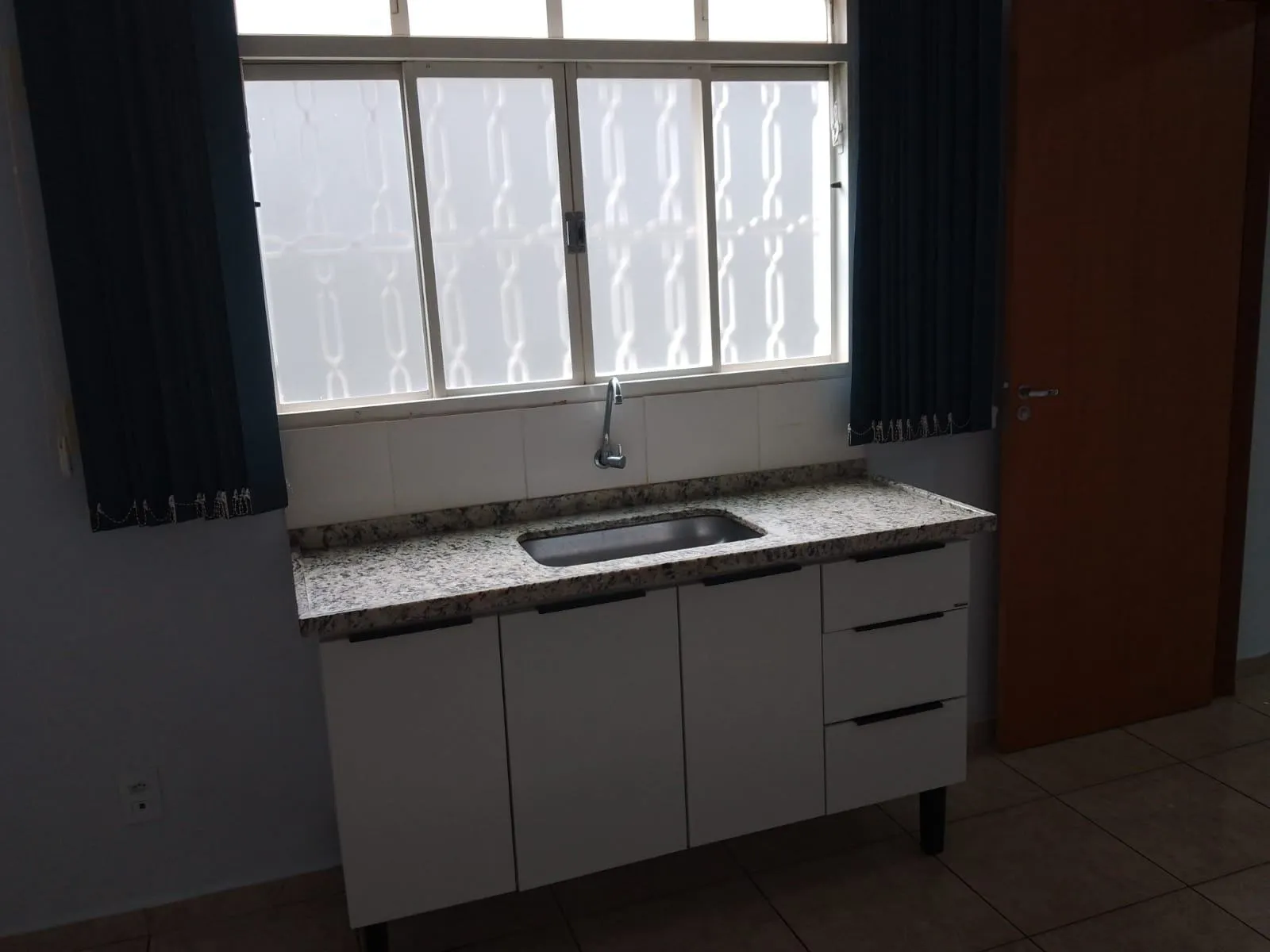 Casa com 3 quartos para aluguel, 110m² — foto 17 de 25