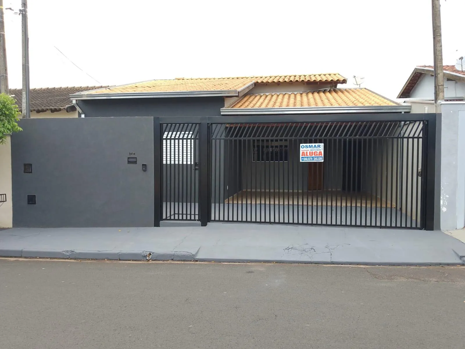 Casa com 3 quartos para aluguel, 110m² — foto 1 de 25
