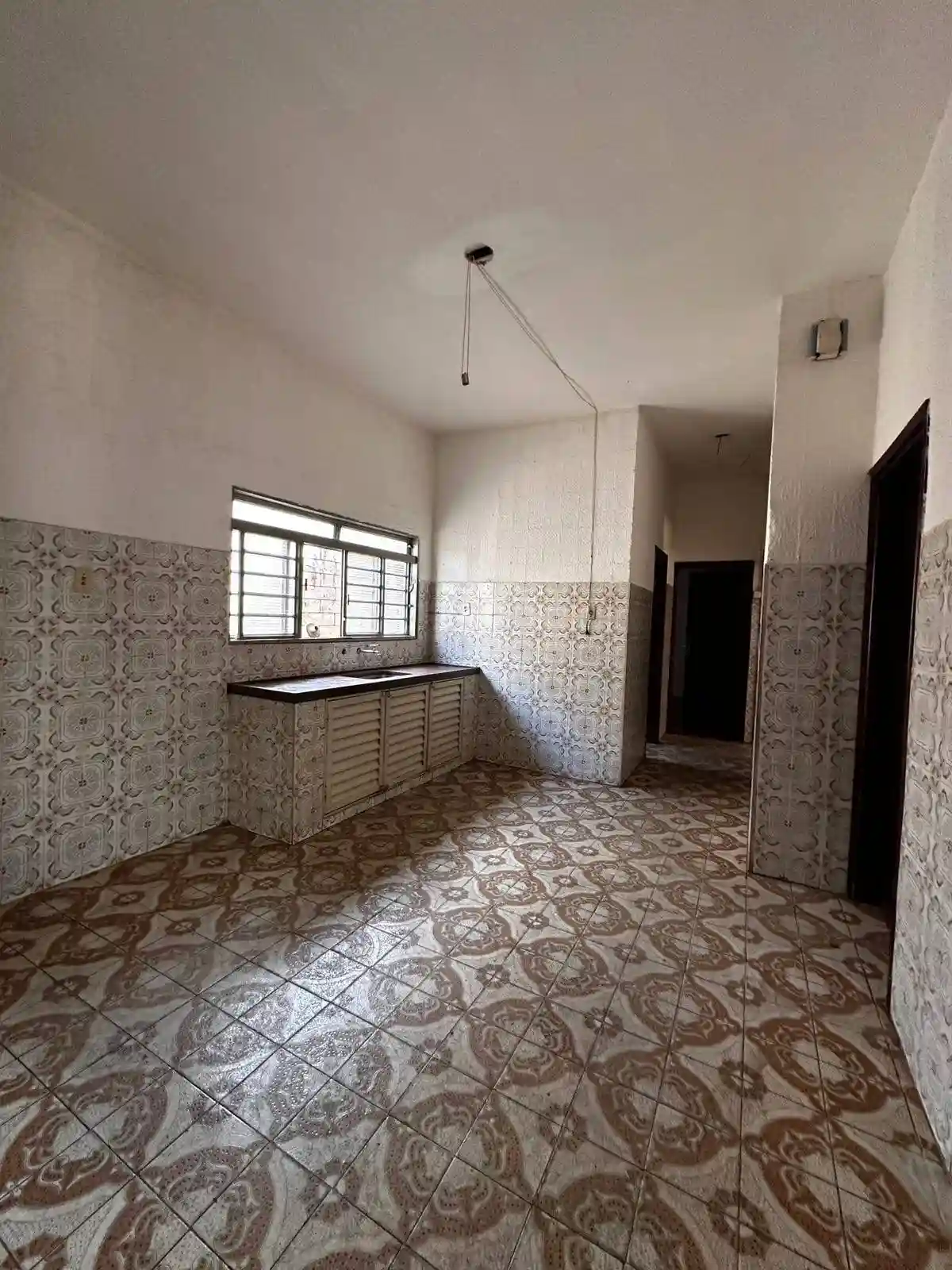 Casa Comercial com 4 quartos à venda, 242m² — foto 12 de 20