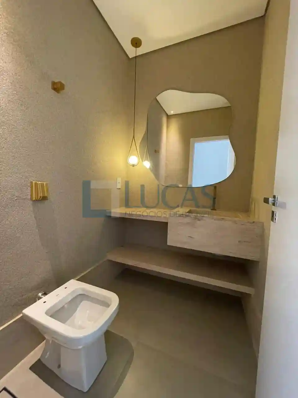 Casa de Condomínio com 3 quartos à venda, 228m² — foto 25 de 27