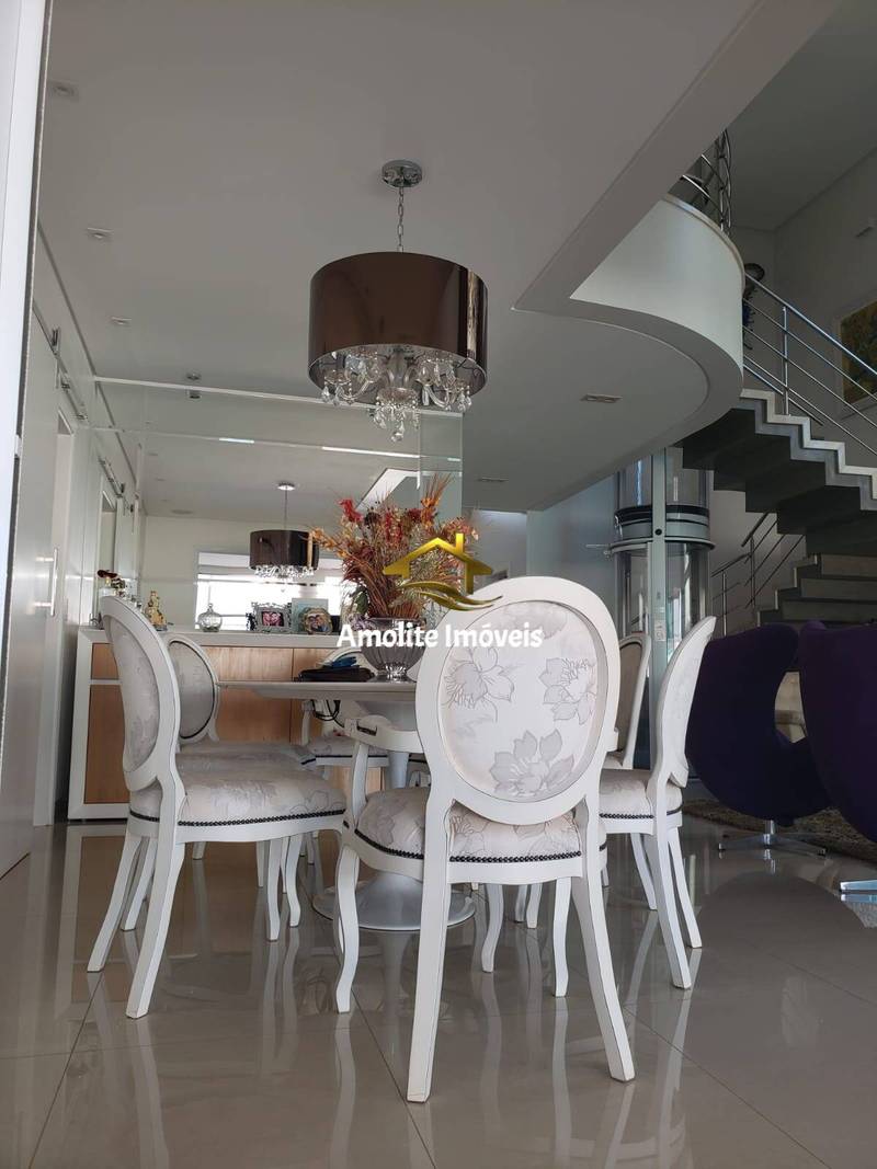 Casa de Condomínio com 3 quartos à venda, 410m² — foto 30 de 63