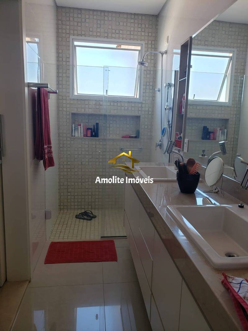 Casa de Condomínio com 3 quartos à venda, 410m² — foto 21 de 63