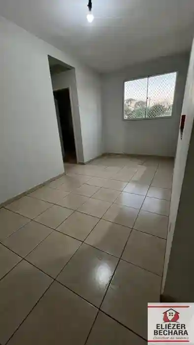 Apartamento com 2 quartos à venda, 45m² — foto 1 de 11
