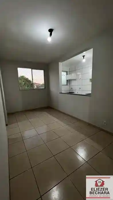 Apartamento com 2 quartos à venda, 45m² — foto 2 de 11