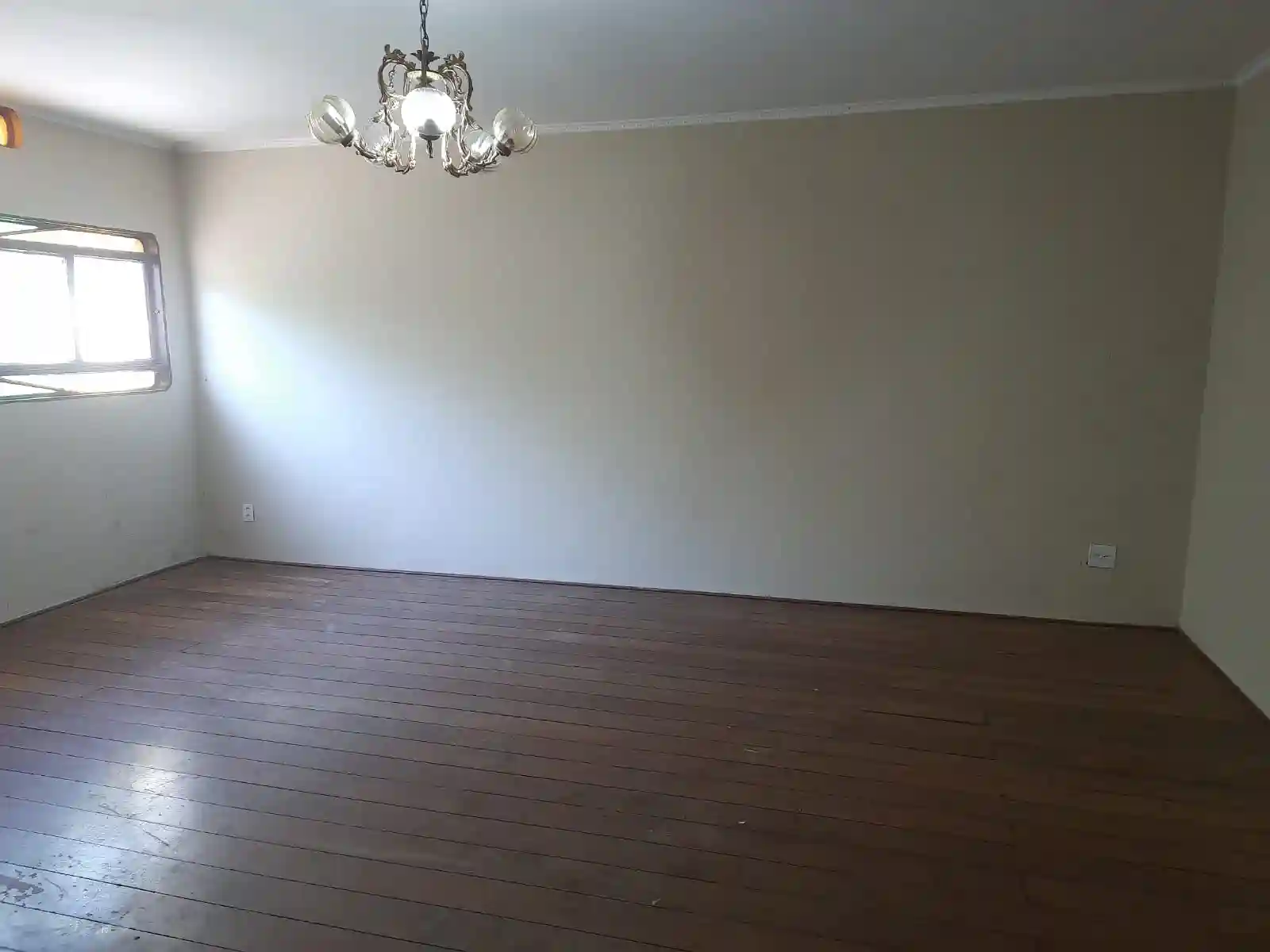 Casa com 3 quartos à venda, 200m² — foto 25 de 26