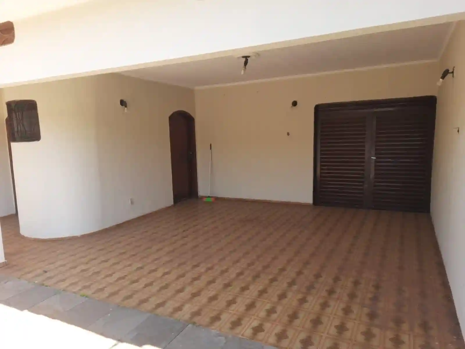 Casa com 3 quartos à venda, 200m² — foto 3 de 26