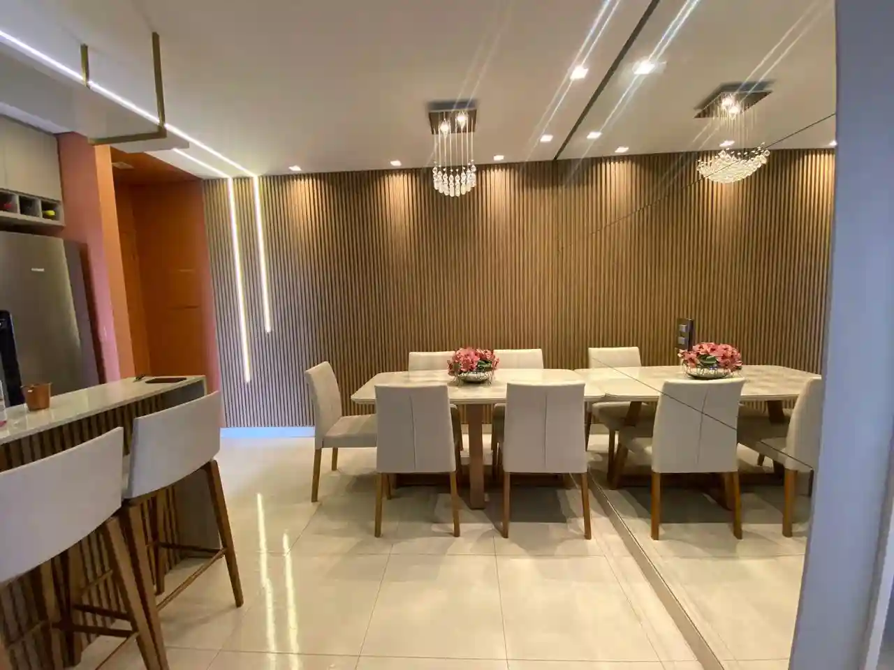 Apartamento com 2 quartos à venda, 54m² — foto 2 de 18