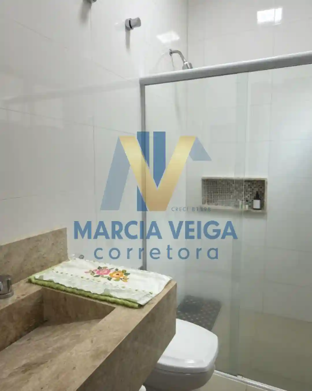 Casa de Condomínio com 3 quartos à venda, 285m² — foto 13 de 18