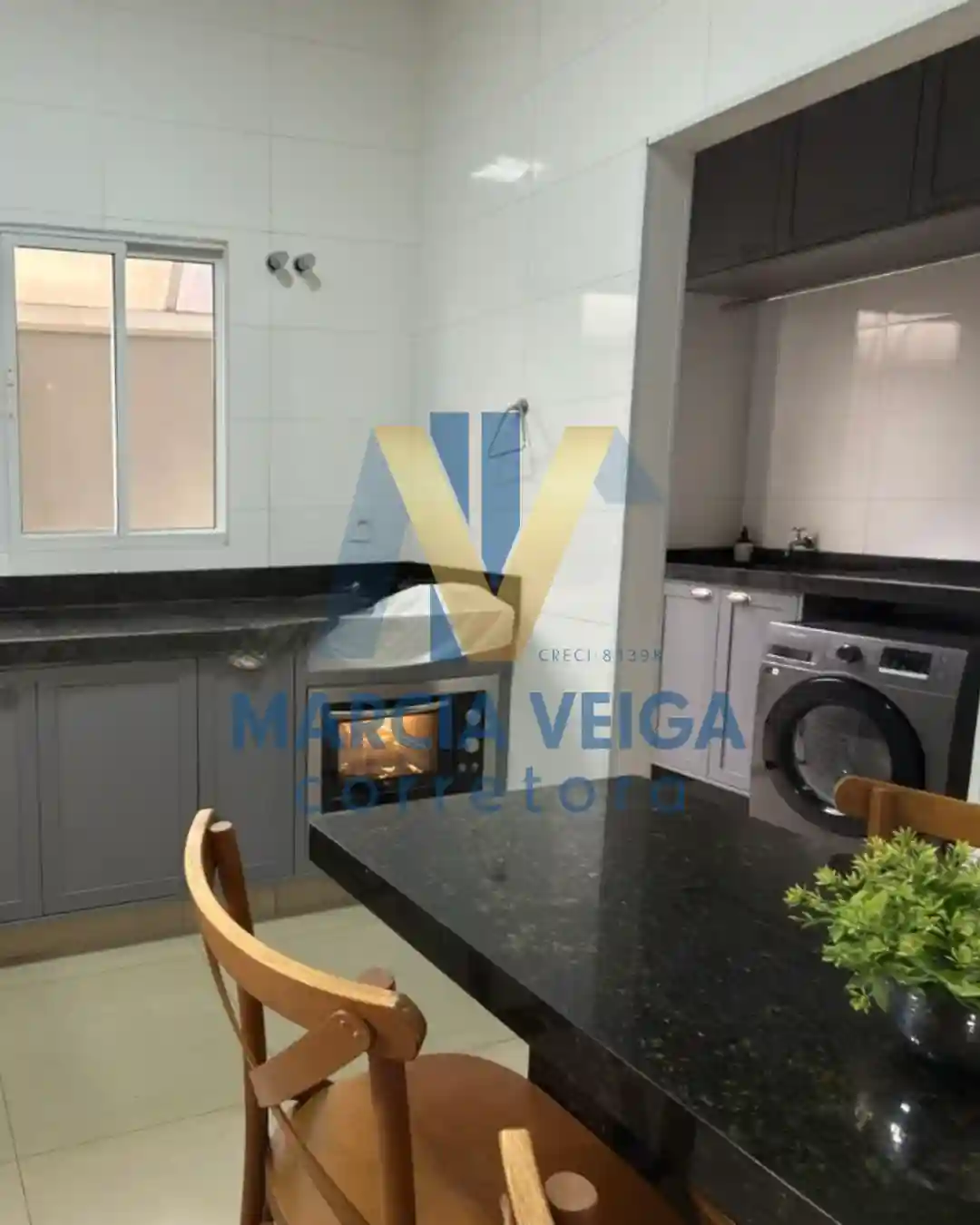 Casa de Condomínio com 3 quartos à venda, 285m² — foto 11 de 18