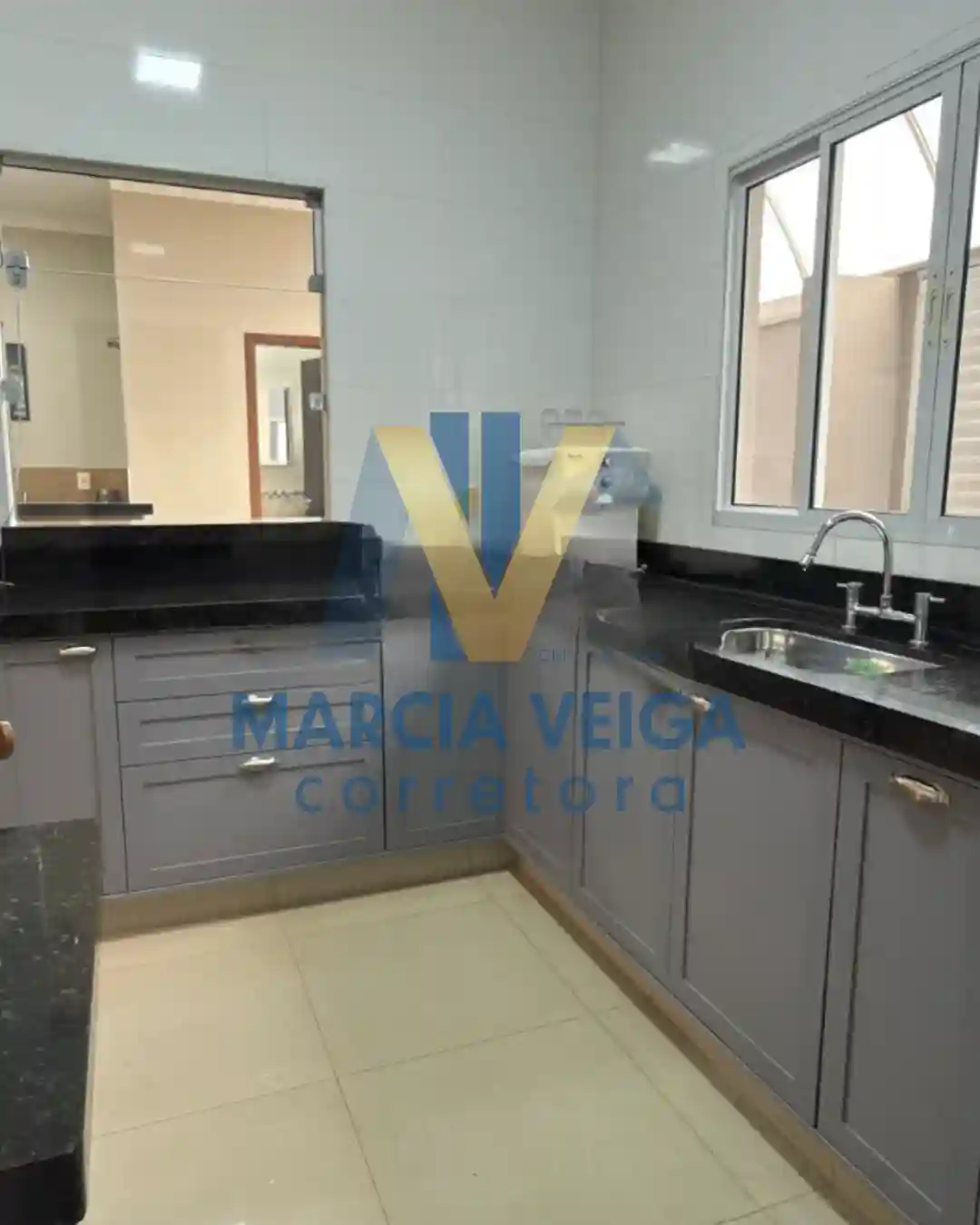 Casa de Condomínio com 3 quartos à venda, 285m² — foto 10 de 18