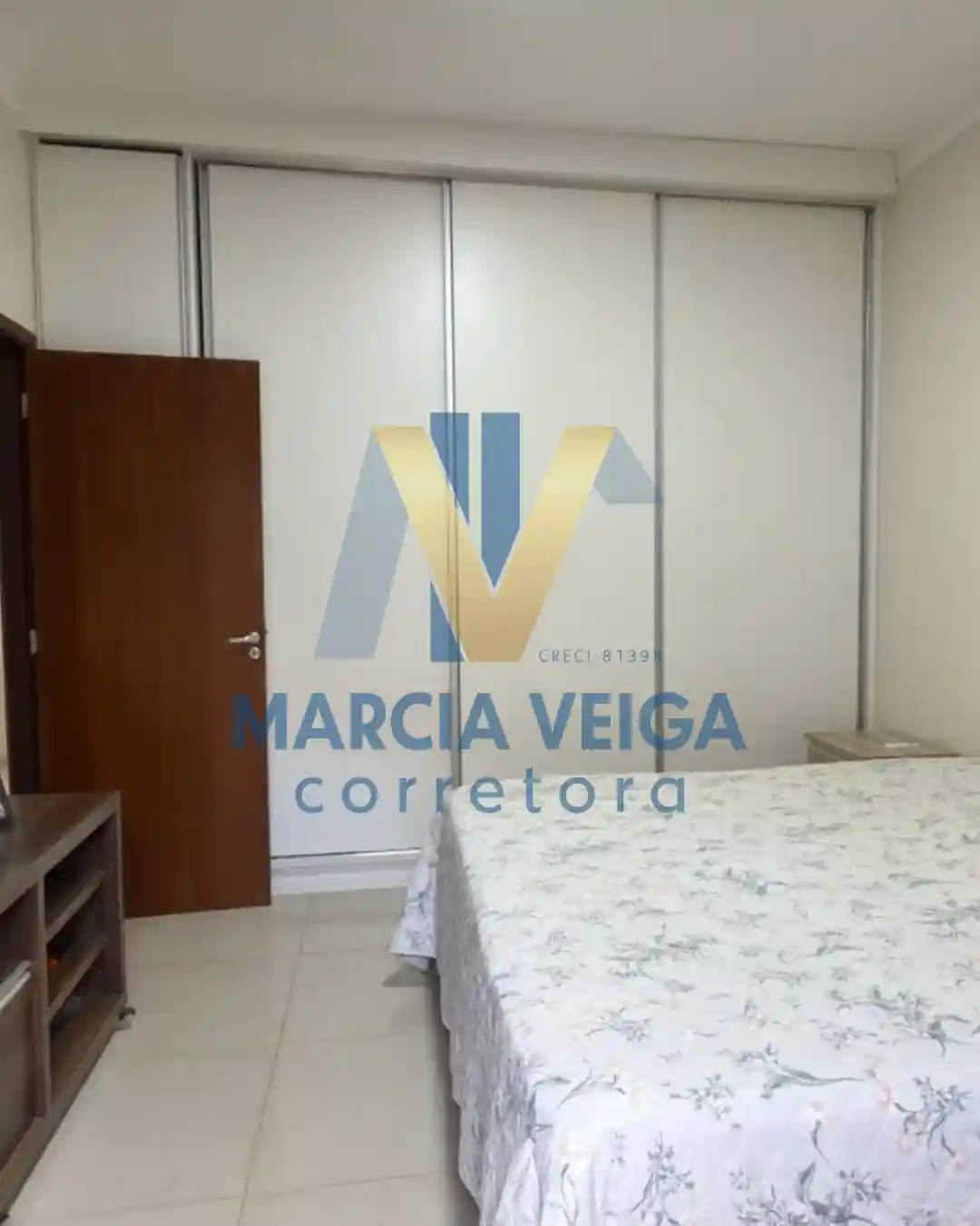 Casa de Condomínio com 3 quartos à venda, 285m² — foto 14 de 18