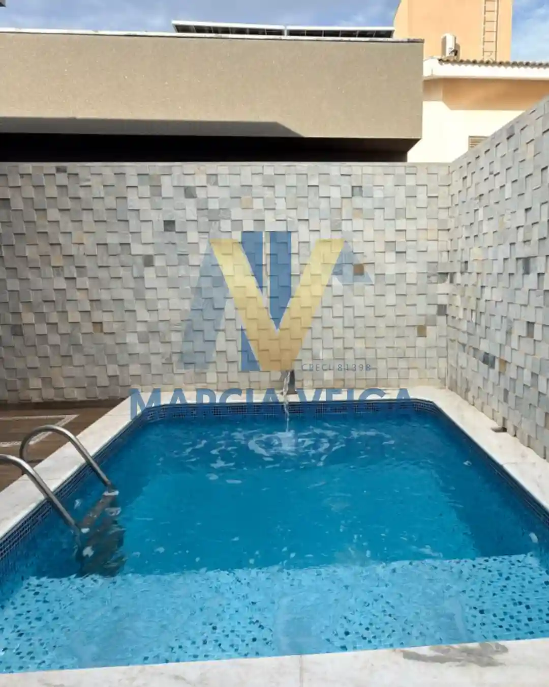 Casa de Condomínio com 3 quartos à venda, 285m² — foto 9 de 18