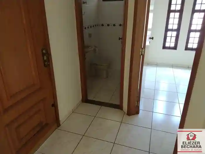 Casa com 3 quartos à venda, 250m² — foto 11 de 44