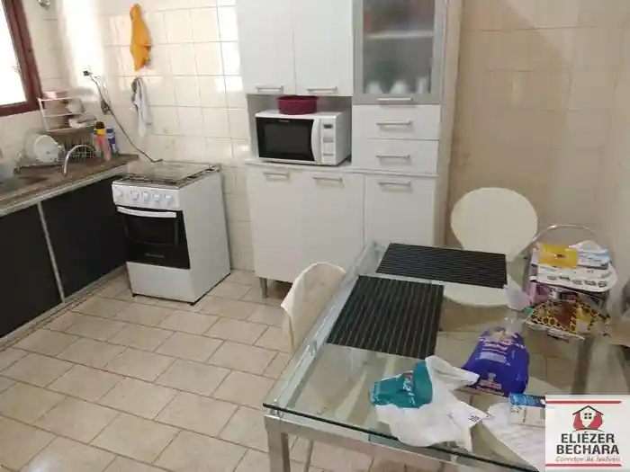 Casa com 3 quartos à venda, 250m² — foto 37 de 44