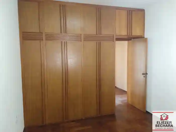 Casa com 3 quartos à venda, 250m² — foto 17 de 44